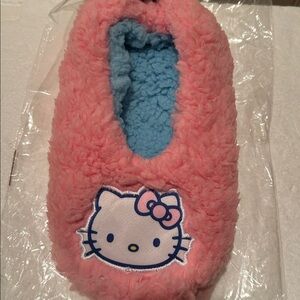 NWT Hello Kitty & Friends cozy fleece character SlipOn slipper socks women size9